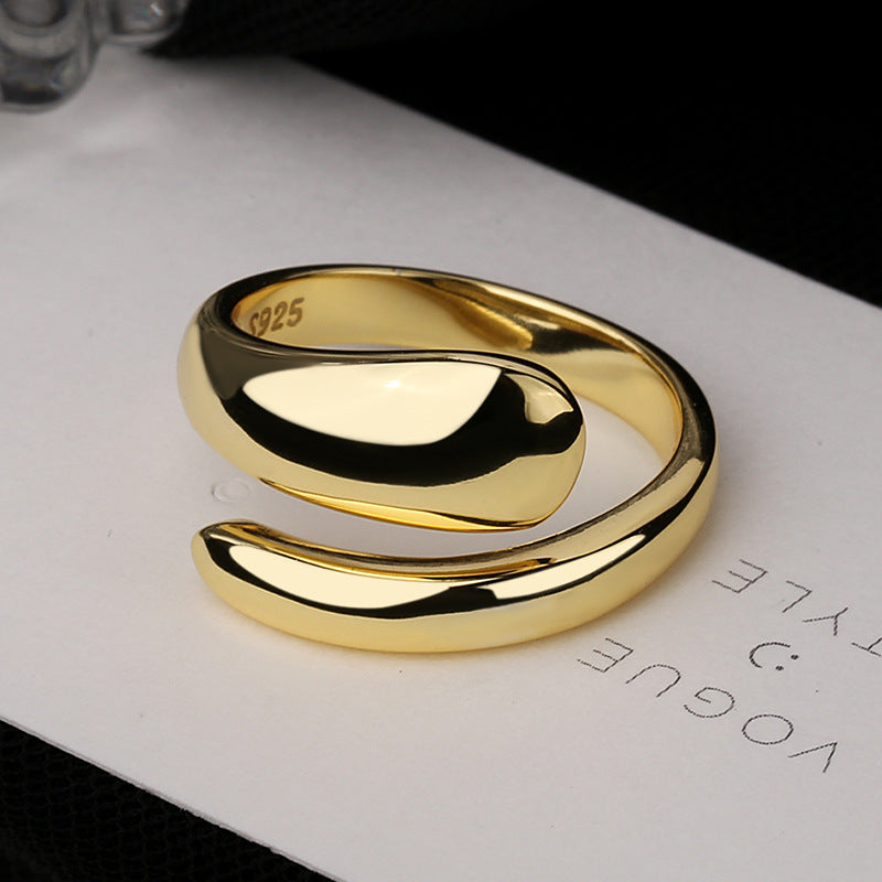 Lustrous Silver Droplet Ring