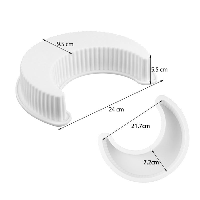 Crescent Moon Baking Mold