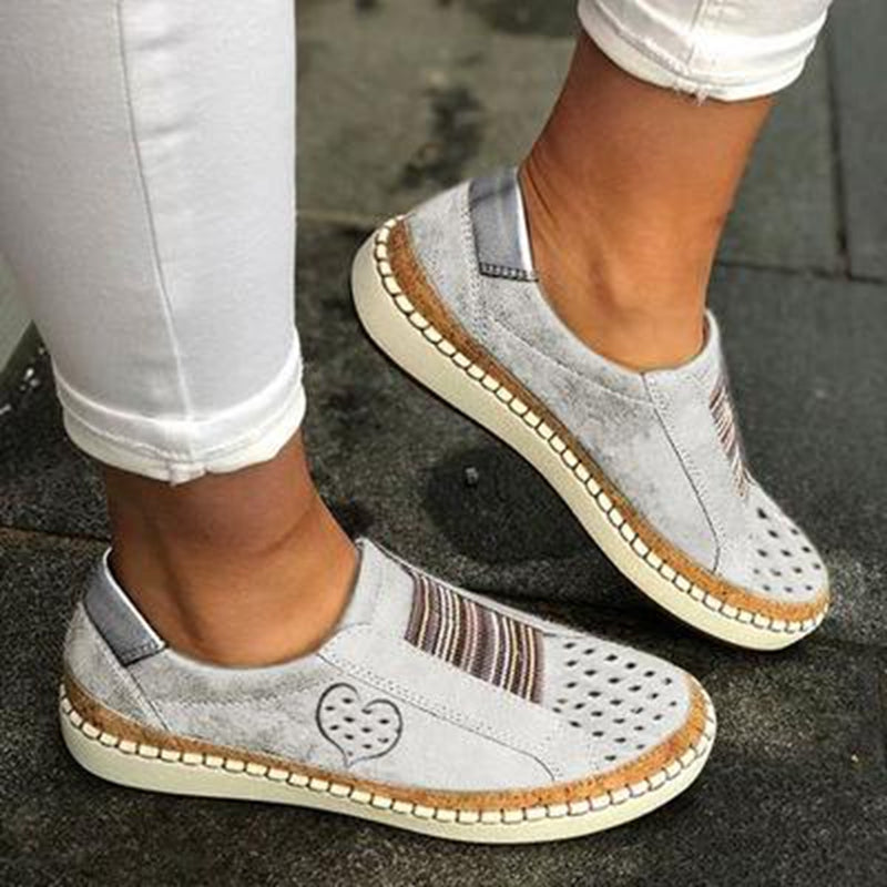 Chic Heart Casual Flats for Women